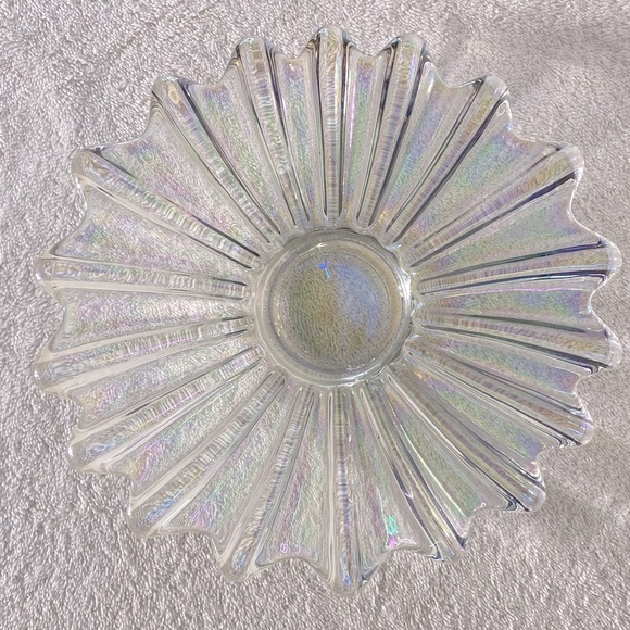 Vintage Federal Glass Iridescent Petal Plate Sunburst Plate Glass Art - Picture 2 of 9